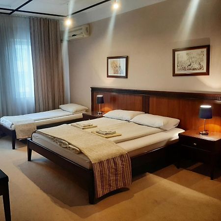 Gm Apart Hotel Ni Exterior foto